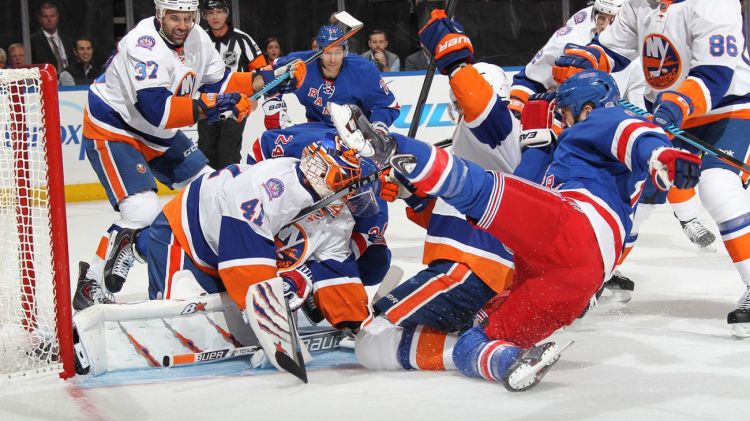 Battle in front of net 10-14