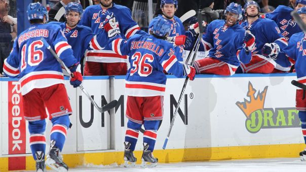 Zuccarello goal line 10-27