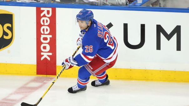 Martin St. Louis 10-16