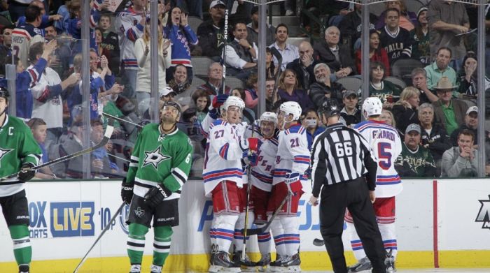 nyr vs stars players