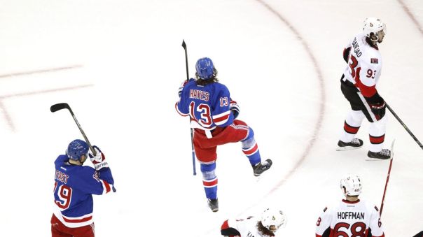 kevin hayes fist pump 1-20