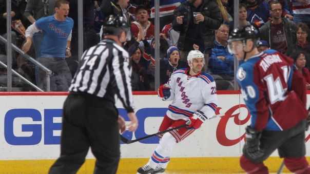 dan boyle goal celebration 2-12
