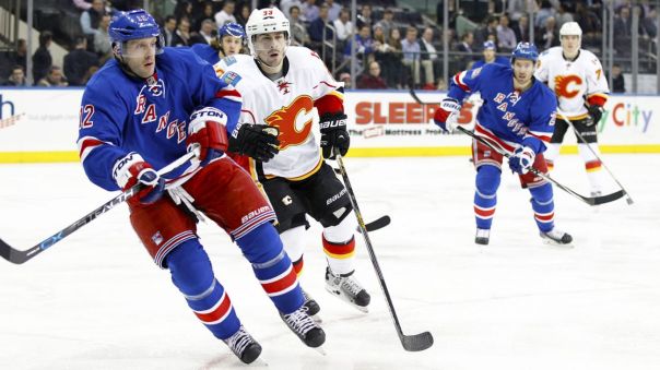 dominic moore and lee stempniak 2-24