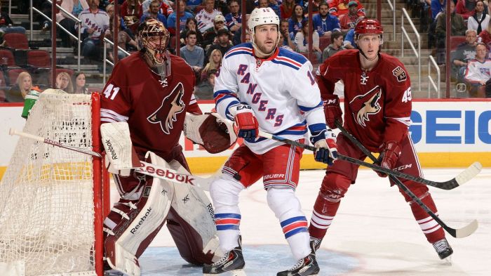 rangers vs coyotes 2-14