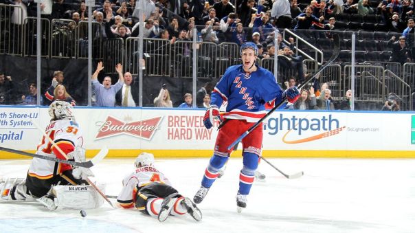 kevin hayes goal celebration 2-24