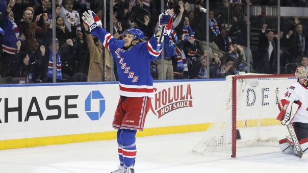 carl hagelin celebrating 1-20