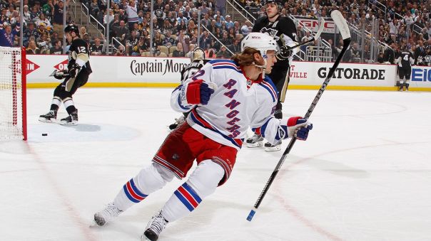 carl hagelin goal celebration 4-20