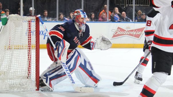 henrik lundqvist side profile 4-4