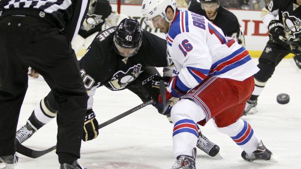 rangers vs penguins game 3 faceoff 4-20