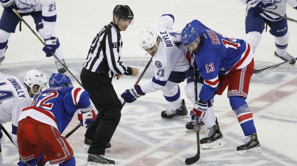 rangers vs lightning faceoff 12-1
