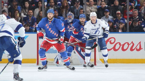 Rangers vs Lightning net front 5-16