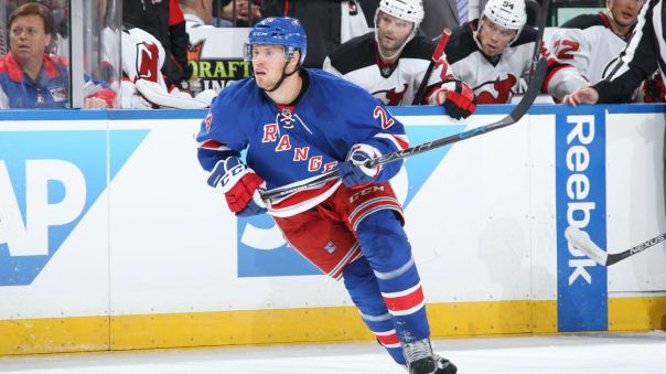 Oscar Lindberg skating 9-21