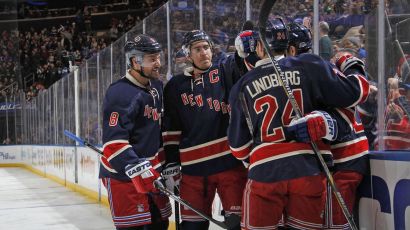 Rangers celebrate a goal 10-18