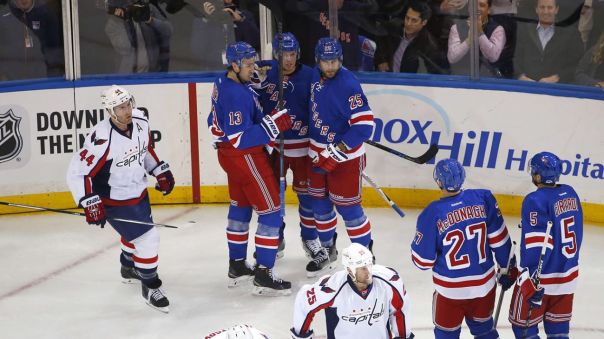 oscar lindberg goal celebration 11-3