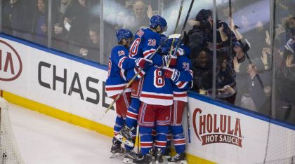 Rangers celebrate a goal 11-15