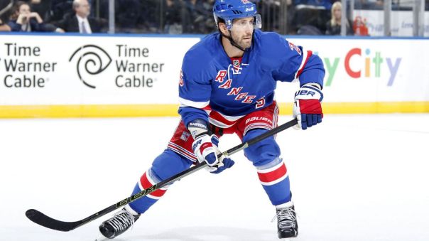 jarret stoll profile full body 9-30