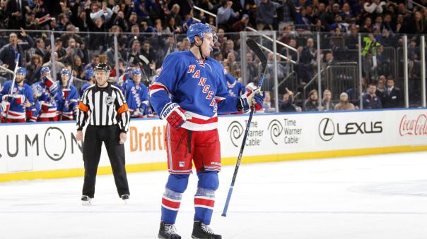 kevin hayes goal celebration 11-23